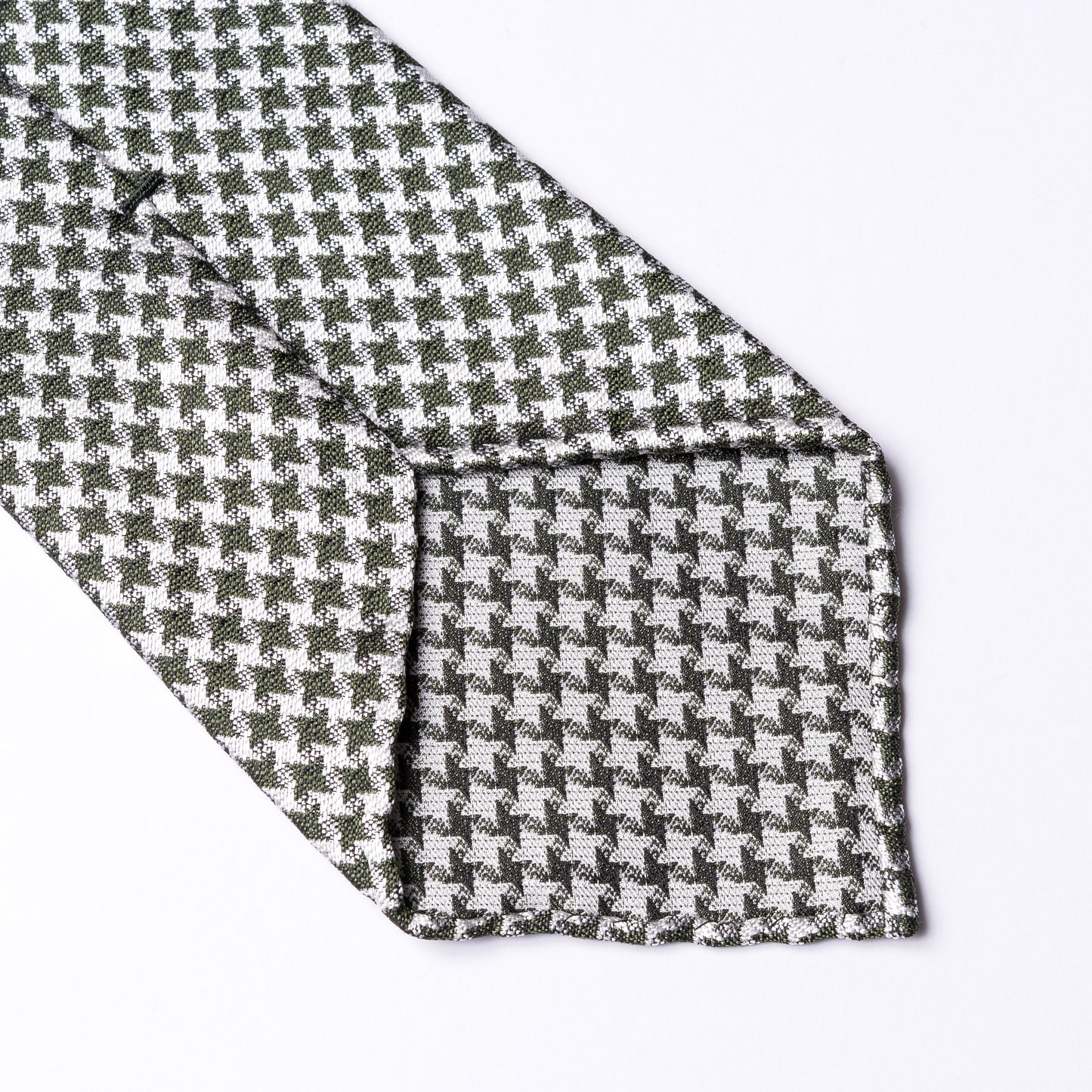 Green houndstooth tie