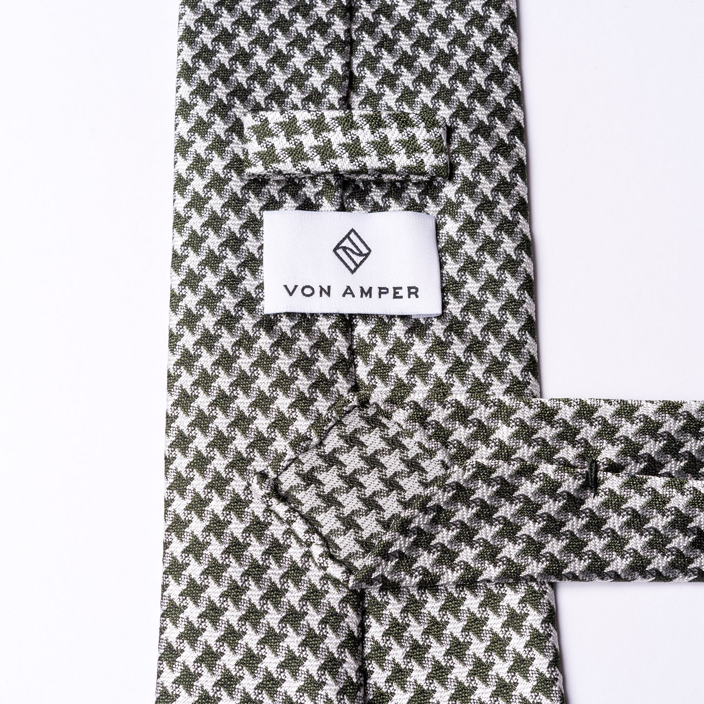 Green houndstooth tie
